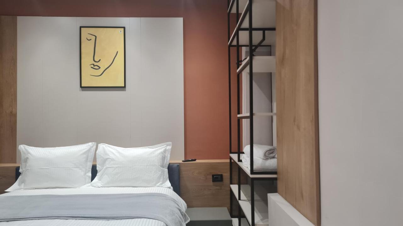 Tam Serviced Studio Apartments Next To Blloku Tiran Dış mekan fotoğraf