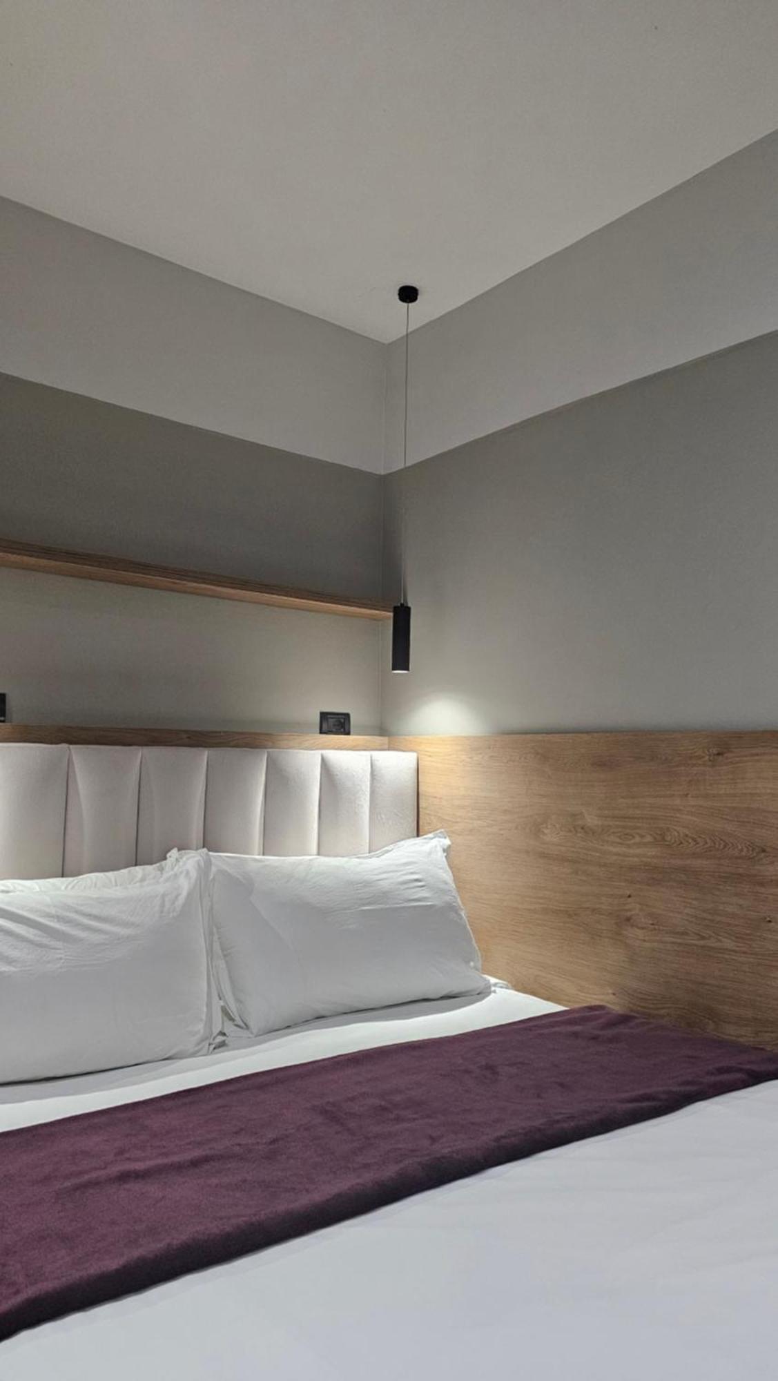 Tam Serviced Studio Apartments Next To Blloku Tiran Dış mekan fotoğraf
