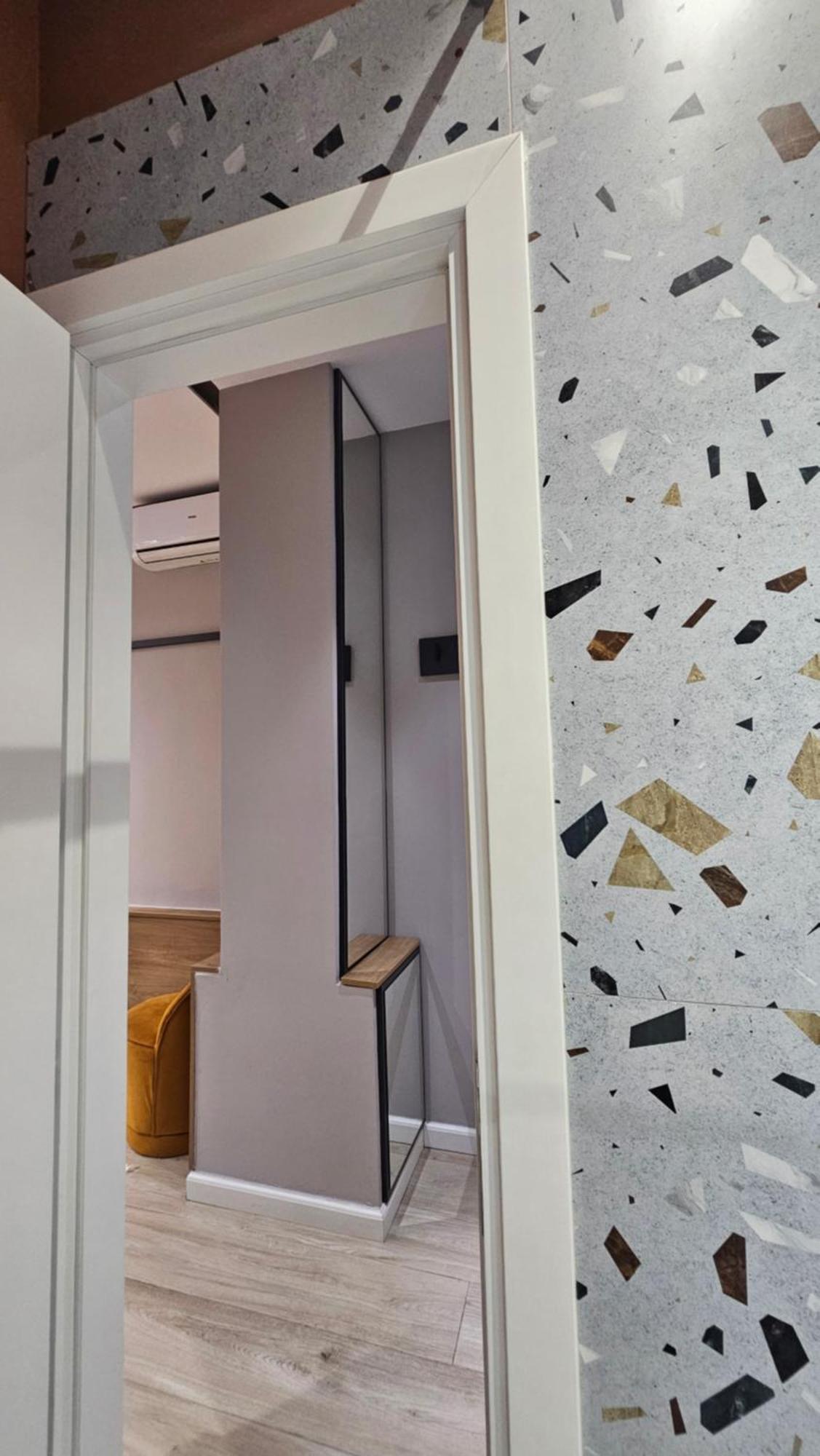 Tam Serviced Studio Apartments Next To Blloku Tiran Dış mekan fotoğraf
