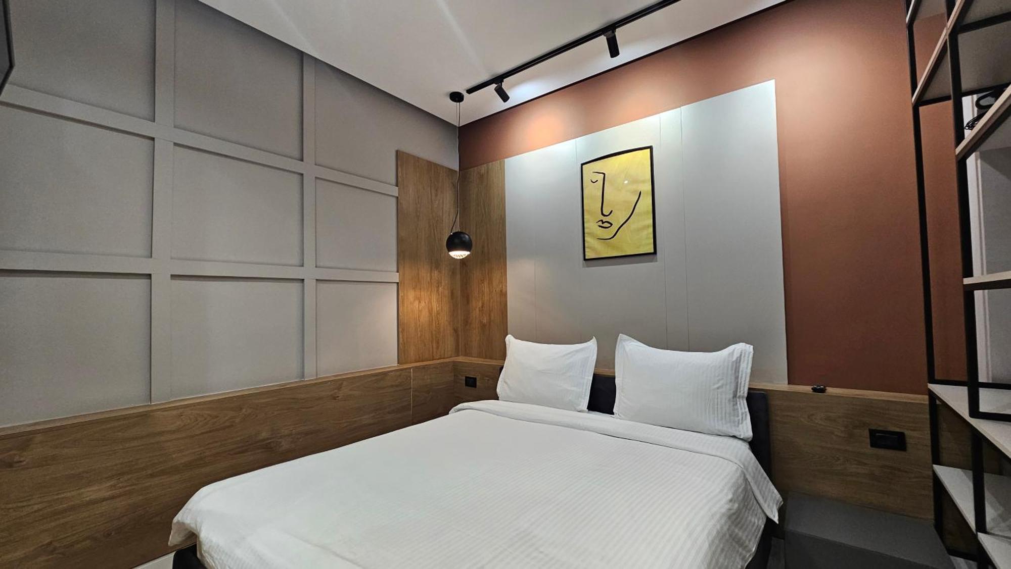 Tam Serviced Studio Apartments Next To Blloku Tiran Dış mekan fotoğraf