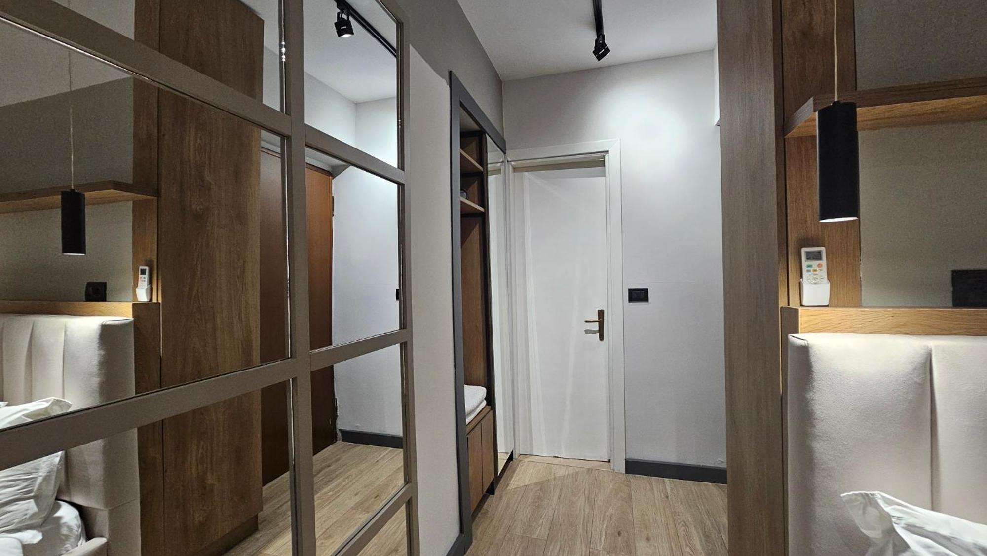 Tam Serviced Studio Apartments Next To Blloku Tiran Dış mekan fotoğraf