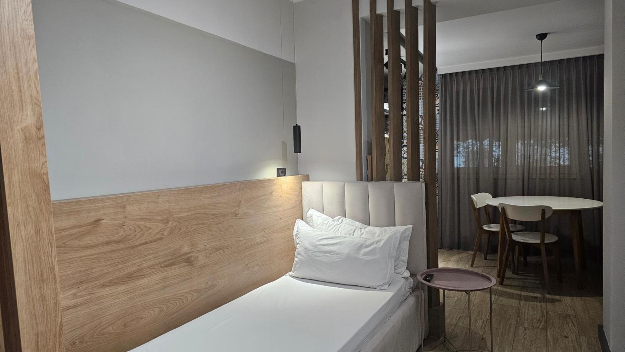 Tam Serviced Studio Apartments Next To Blloku Tiran Dış mekan fotoğraf