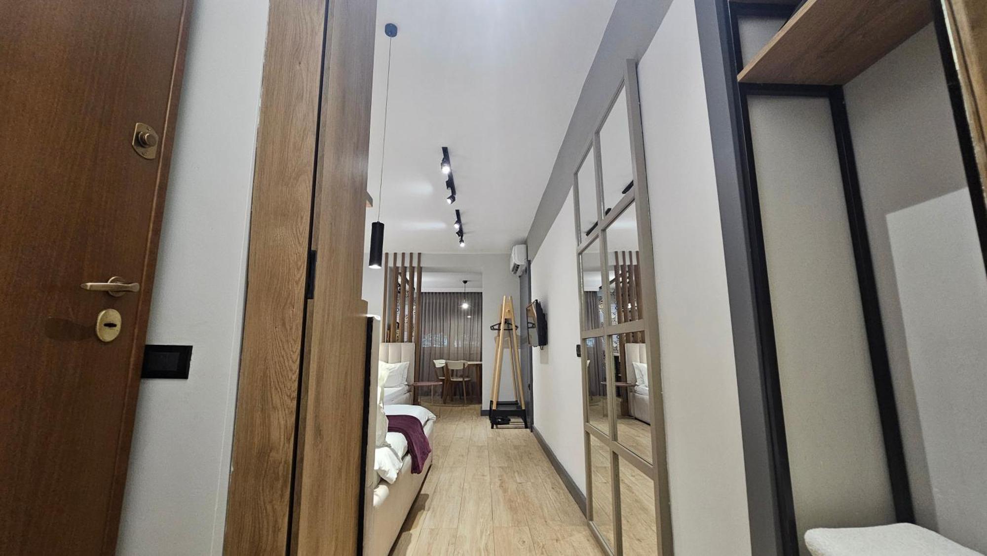 Tam Serviced Studio Apartments Next To Blloku Tiran Dış mekan fotoğraf