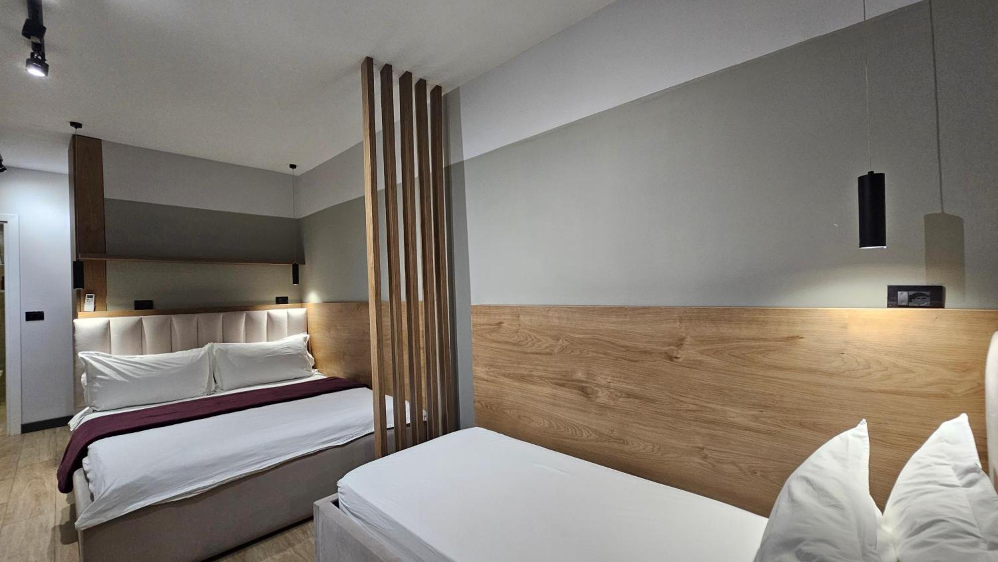 Tam Center Studio Apartment Next To Blloku No2 Tiran Dış mekan fotoğraf