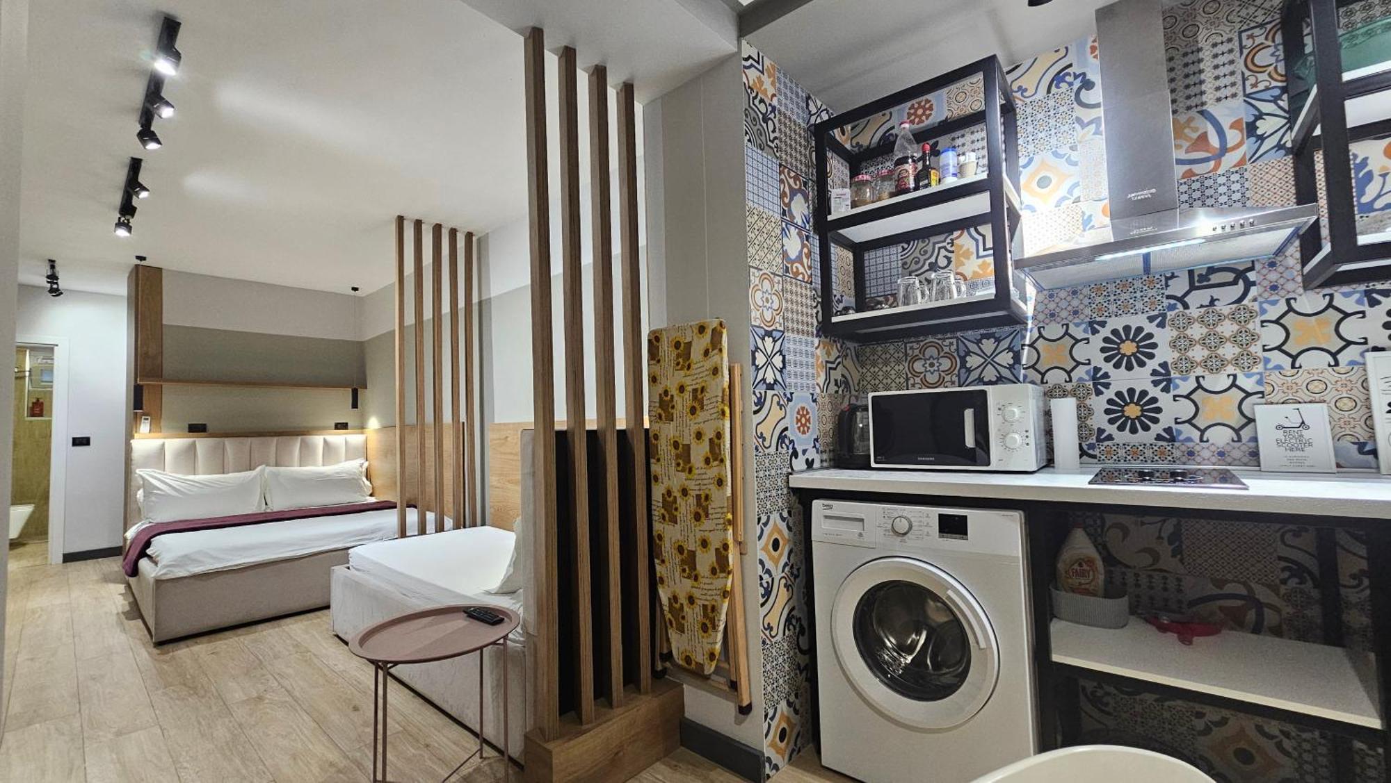 Tam Serviced Studio Apartments Next To Blloku Tiran Dış mekan fotoğraf